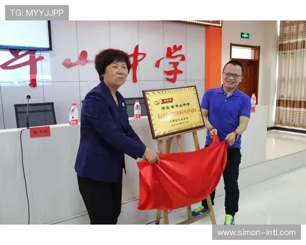 周秀英的足球人生：从草地到梦想的深度对话与心路历程