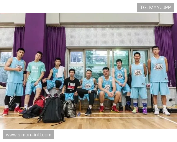 成都篮球队的运营体系与战术创新研究：提升竞技水平的关键因素分析