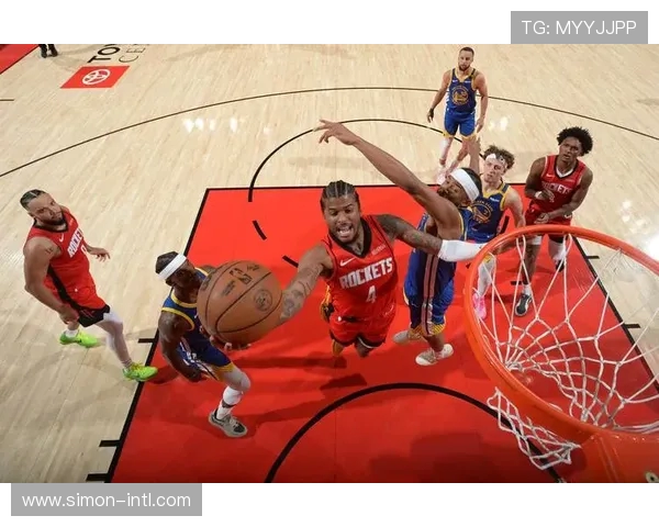 2008年1月30日火箭队与勇士队激战回顾精彩瞬间与赛场亮点分析