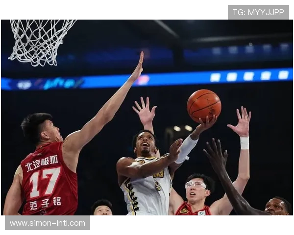 CBA北京队与广厦队精彩对决全场回放分析与精彩瞬间回顾
