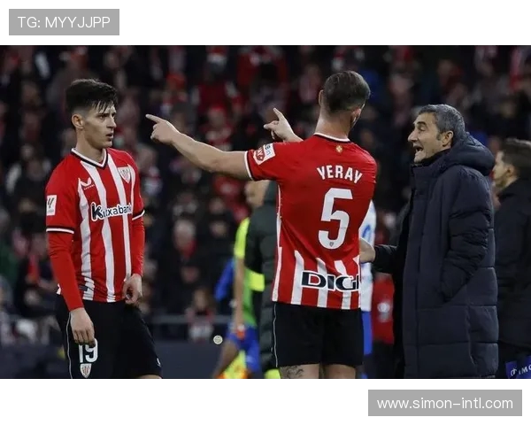 巴萨与巴黎激战裁判失业背后的争议与反思